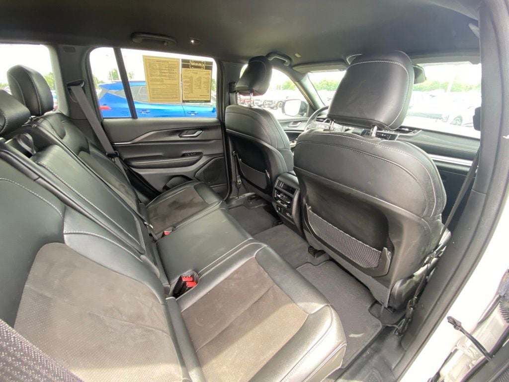 2023 Jeep Grand Cherokee Altitude X 4X4 / HEATED SEATS