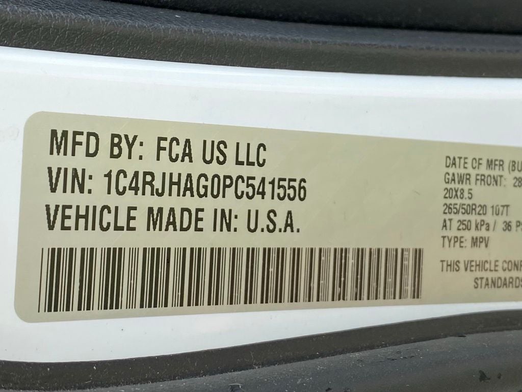 2023 Jeep Grand Cherokee Altitude X 4X4 / HEATED SEATS