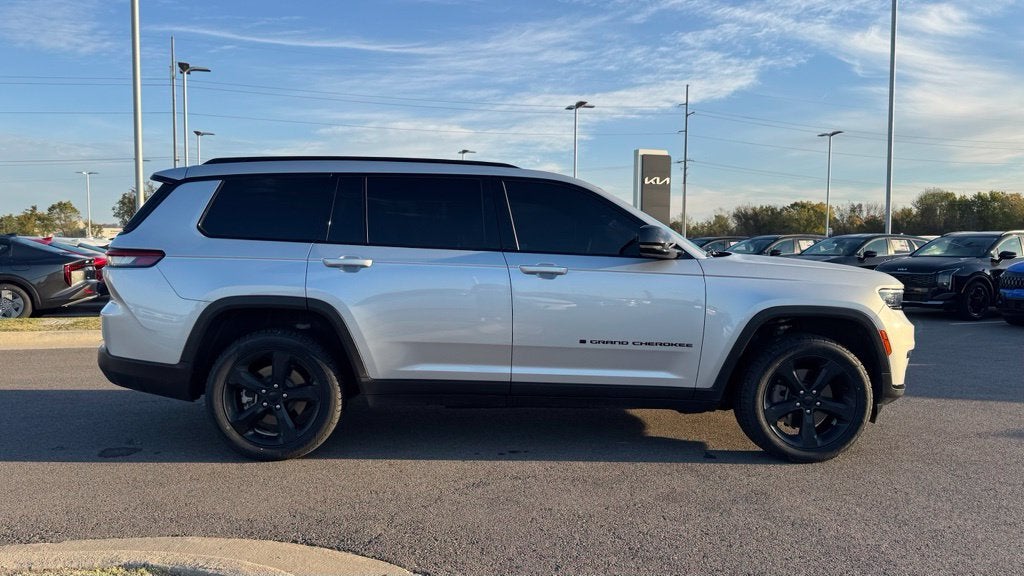2024 Jeep Grand Cherokee L Limited 4X4 / HEATED SEATS / TOW PACK / HEATED SEATS