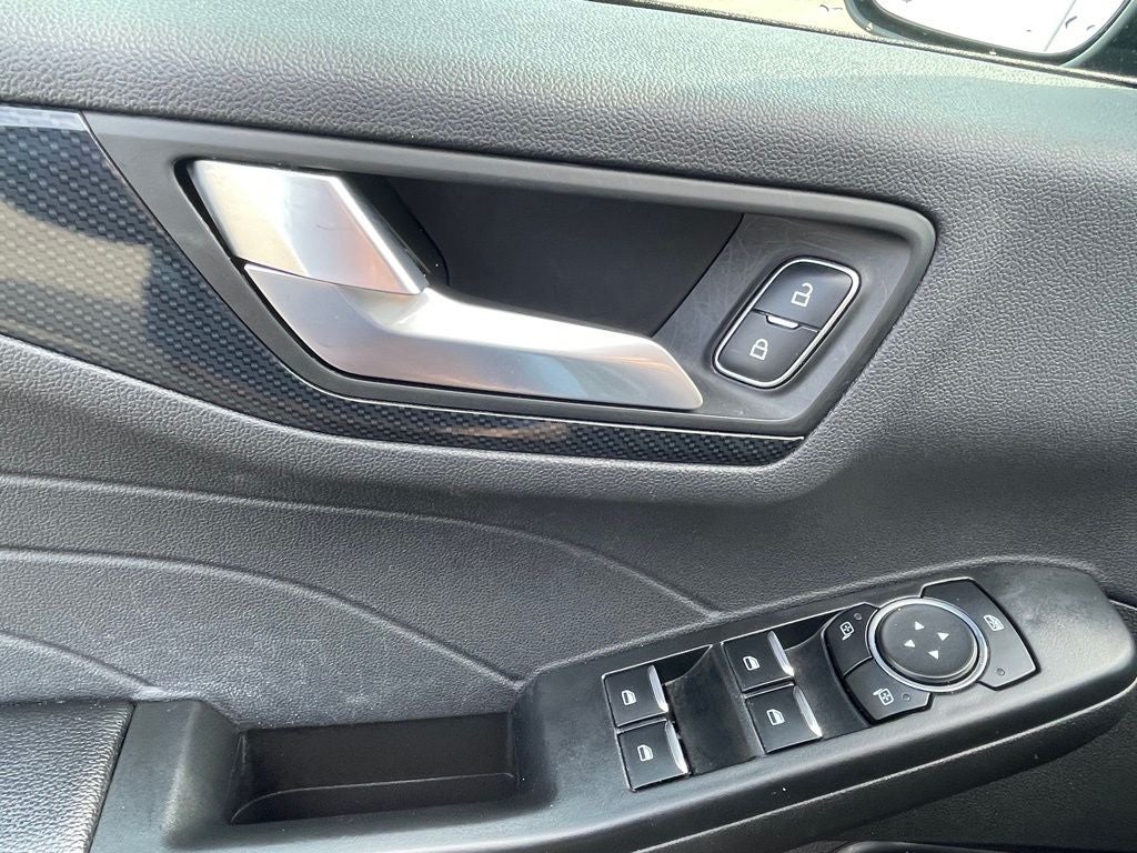 2024 Ford Escape ST-Line ONE OWNER / POWER LIFTGATE