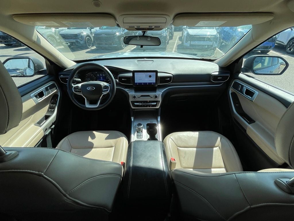2023 Ford Explorer XLT HEATED SEATS / ONE OWNER
