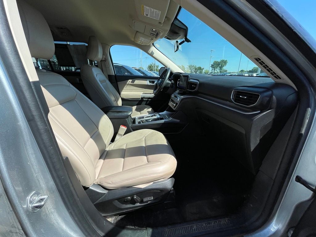 2023 Ford Explorer XLT HEATED SEATS / ONE OWNER