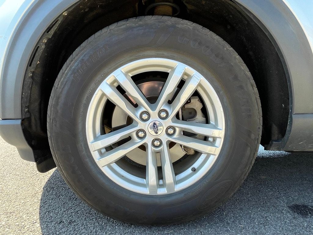 2023 Ford Explorer XLT HEATED SEATS / ONE OWNER