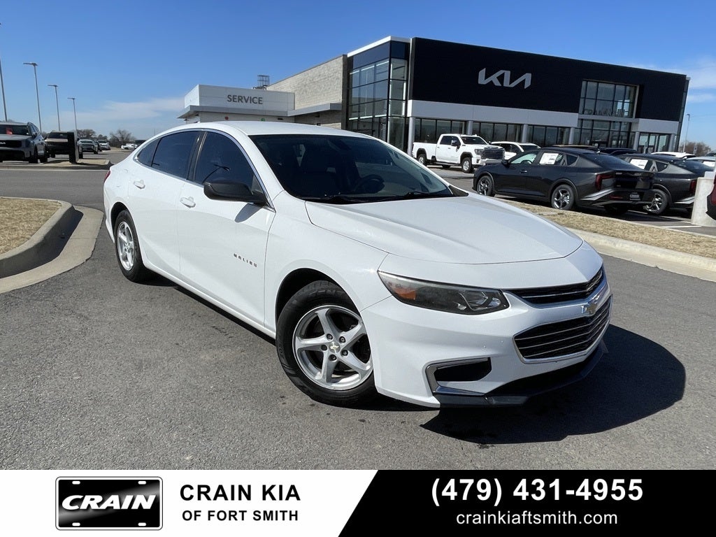 2016 Chevrolet Malibu LS 1LS