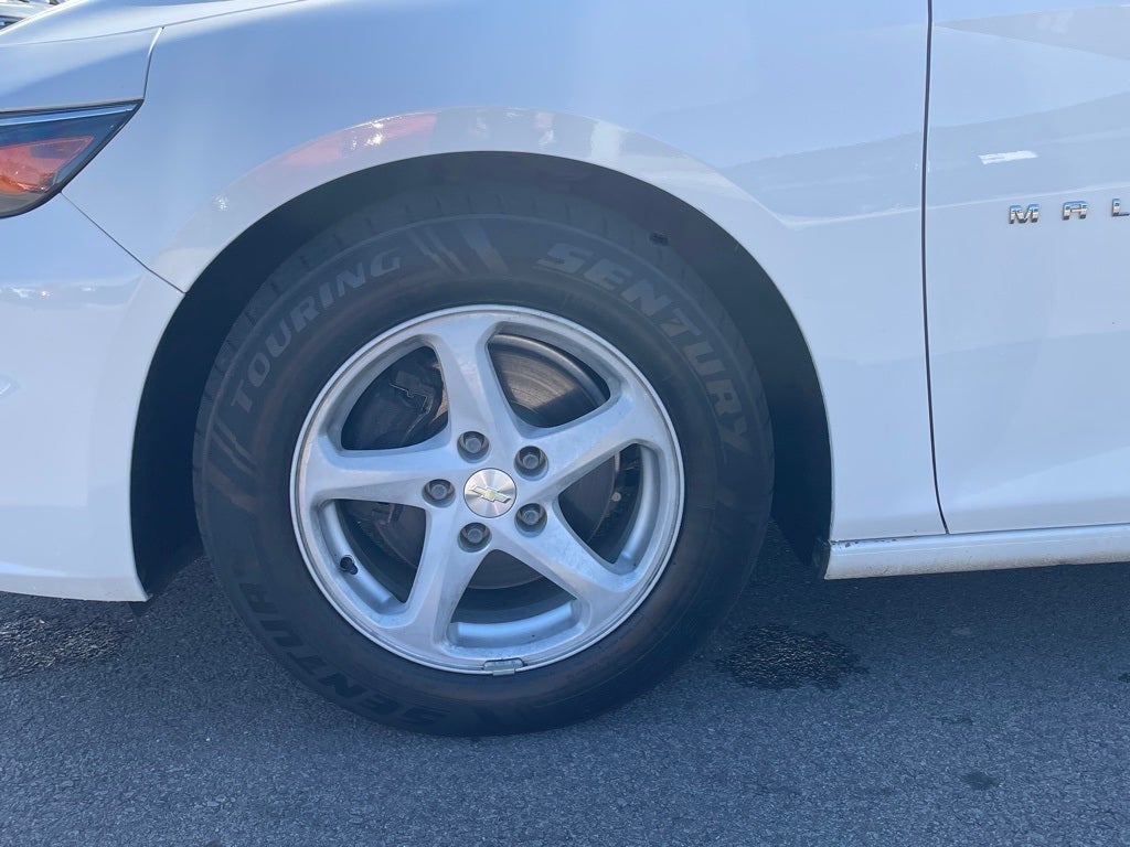 2016 Chevrolet Malibu LS 1LS