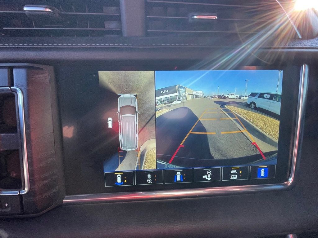 2022 GMC Yukon Denali 4X4 / NAV / HEATED SEATS