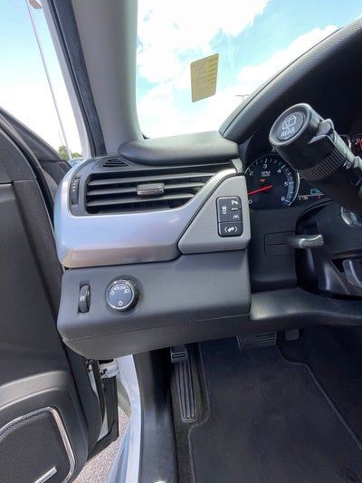 2018 Chevrolet Suburban LT HEATED SEATS / CLEAN CARFAX