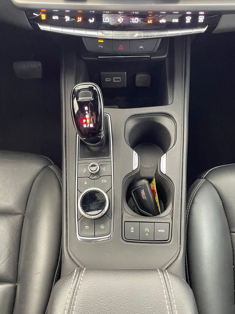 2024 Cadillac XT4 Premium Luxury NAV / LEATHER / REMOTE START