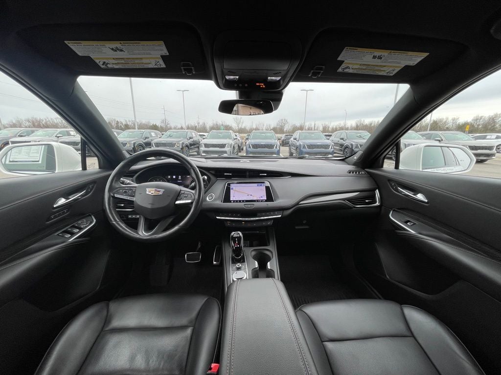 2020 Cadillac XT4 Sport AWD / LEATHER / HEATED SEATS