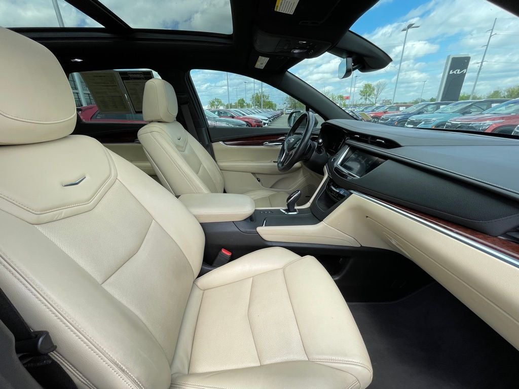 2019 Cadillac XT5 Luxury AWD / HEATED SEATS / MOONROOF