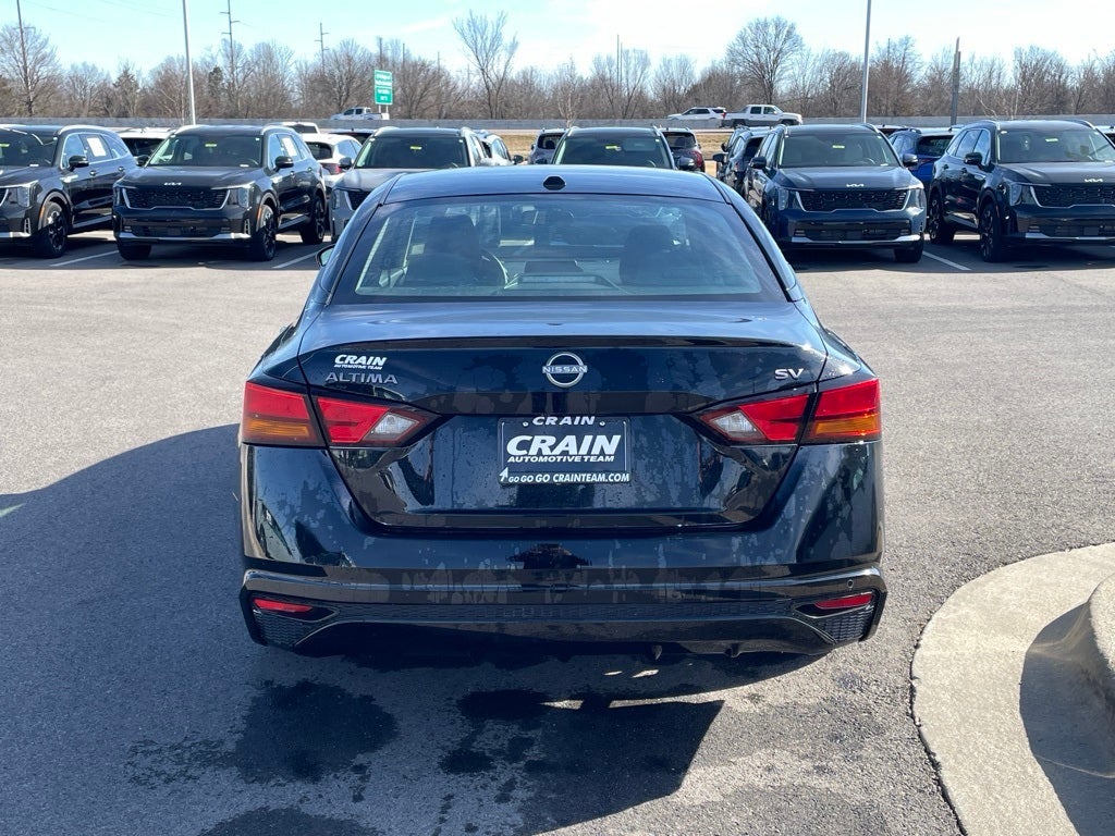 2024 Nissan Altima 2.5 SV