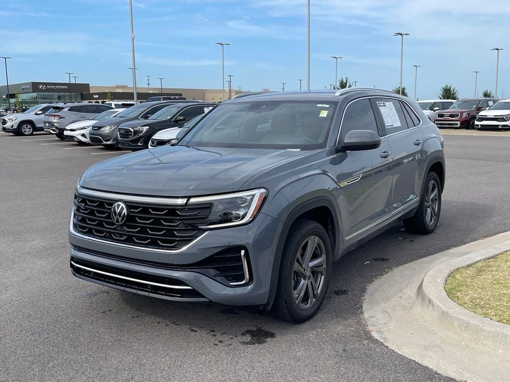 2024 Volkswagen Atlas Cross Sport 2.0T SEL R-Line