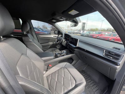 2024 Volkswagen Atlas Cross Sport 2.0T SE w/Technology HEATED SEATS / COOLED SEATS / CLEAN CARFAX