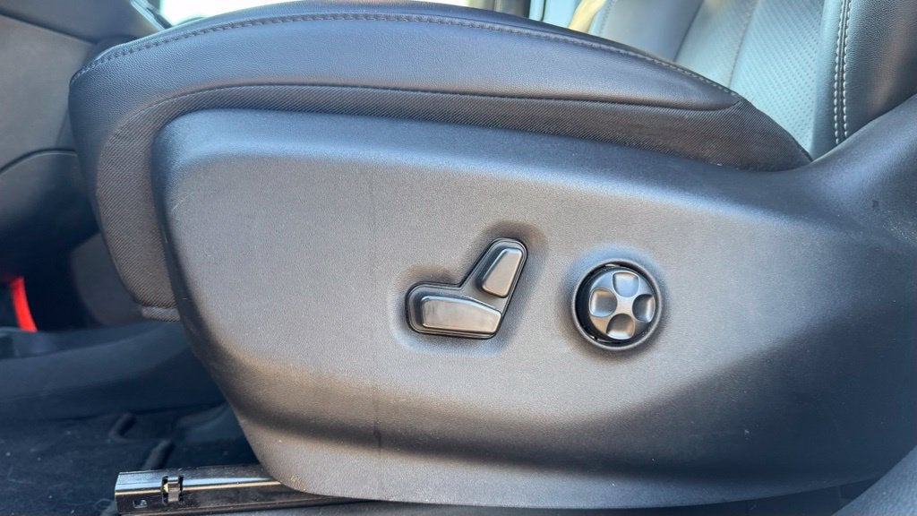 2024 Chrysler Pacifica Touring L HEATED SEATS / LEATHER / 3RD ROW