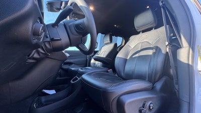2024 Chrysler Pacifica Touring L HEATED SEATS / LEATHER / 3RD ROW