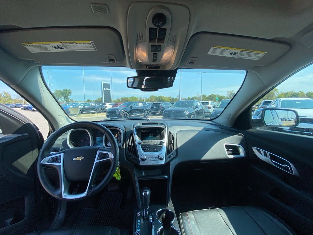 2017 Chevrolet Equinox Premier AWD / CLEAN CARFAX / HEATED SEATS