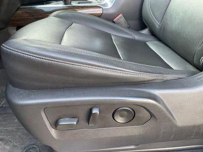 2023 GMC Sierra 1500 Elevation 4X4 / LEATHER / HEATED SEATS