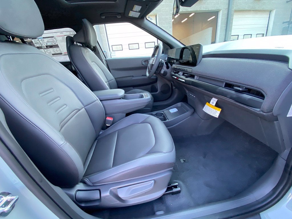 2027 Kia EV3 Base