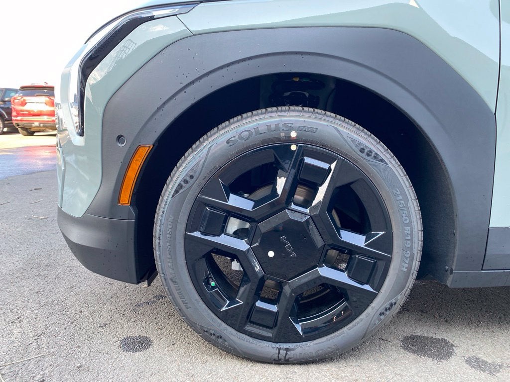 2027 Kia EV3 Base