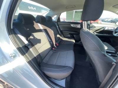 2024 Kia Forte LXS CPO / ONE OWNER