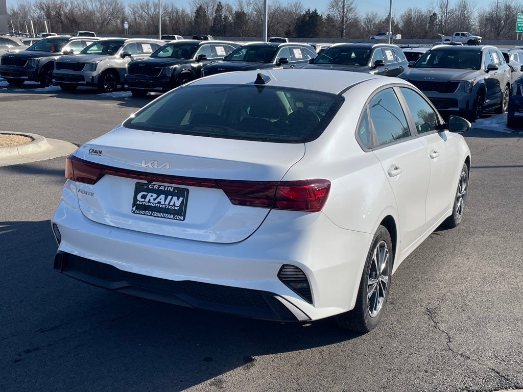 2024 Kia Forte LXS CPO / ONE OWNER