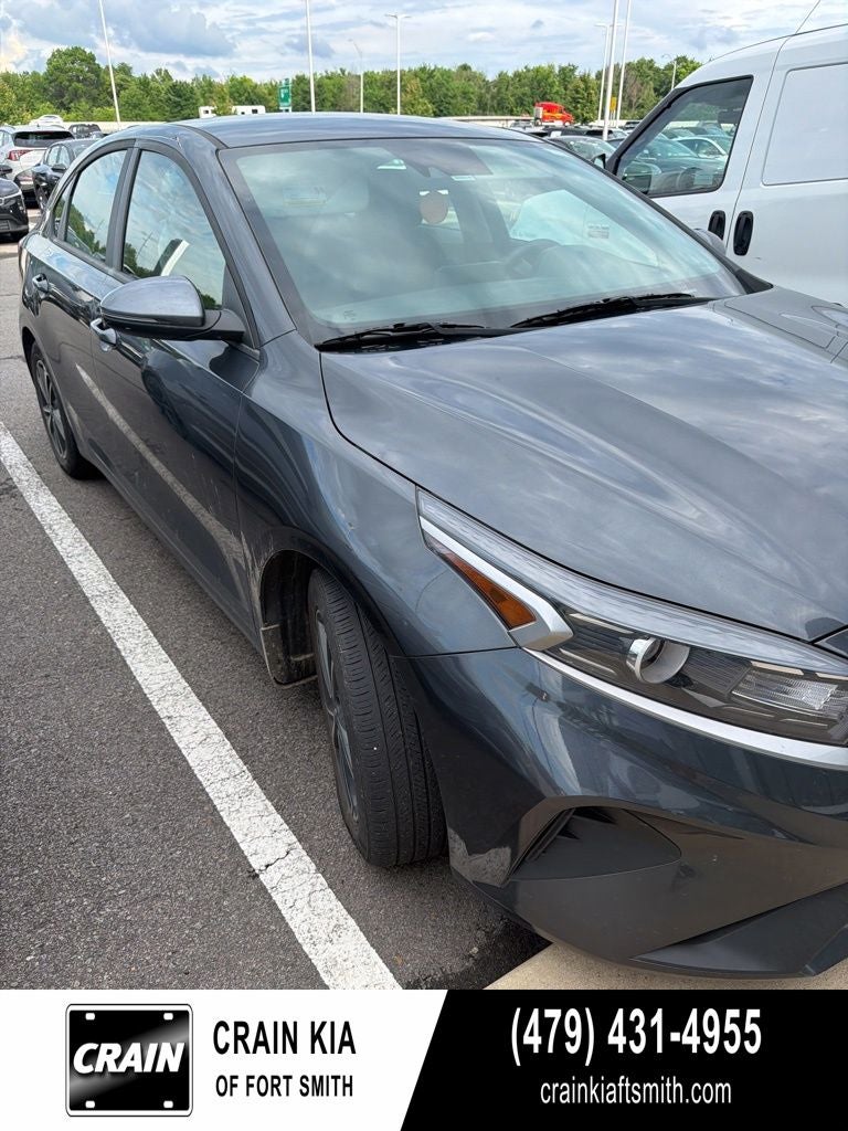 2024 Kia Forte LXS BLIND SPOT / ONE OWNER