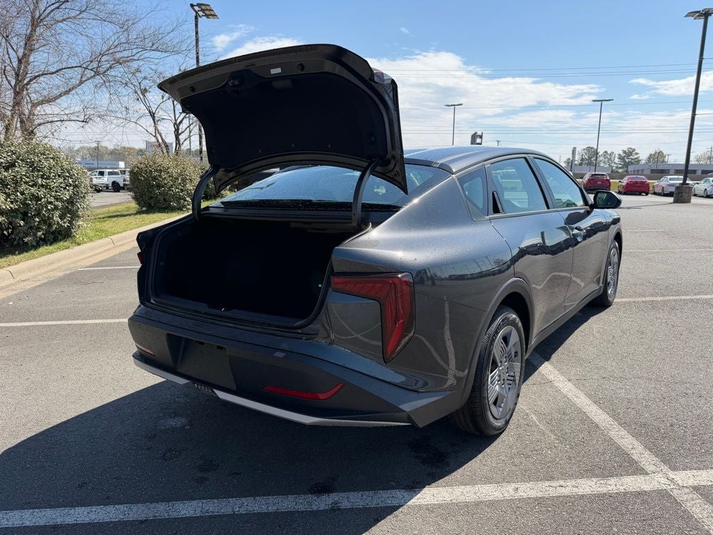 2026 Kia K4 LX