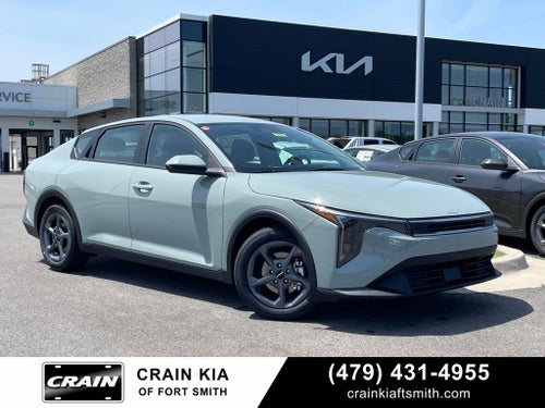 2026 Kia K4 LXS