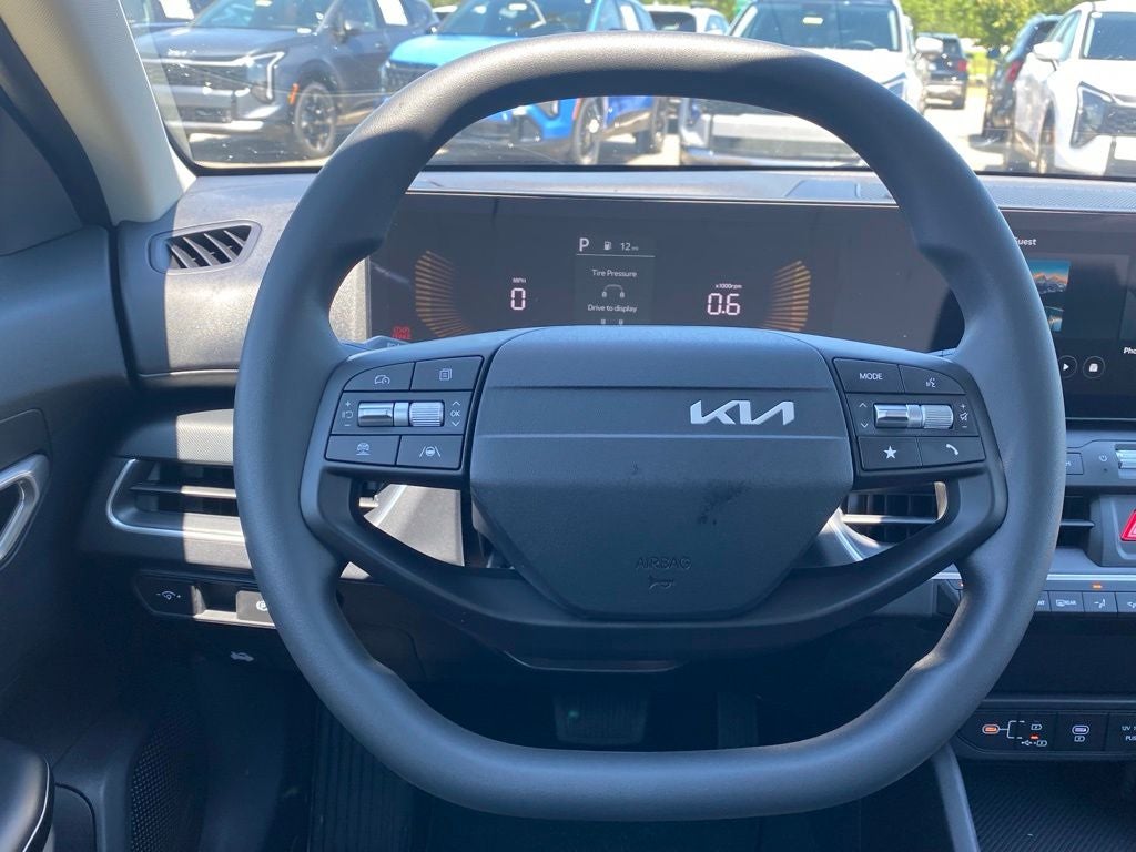 2026 Kia K4 LX