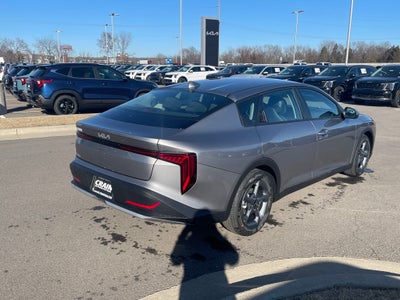 2026 Kia K4 LXS
