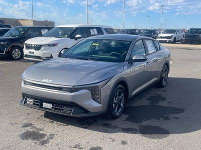 2026 Kia K4 LXS