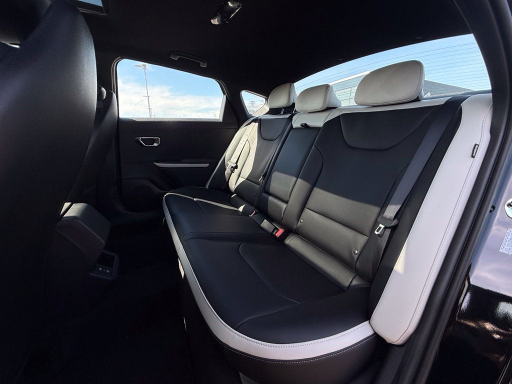 2027 Kia K4 GT-Line
