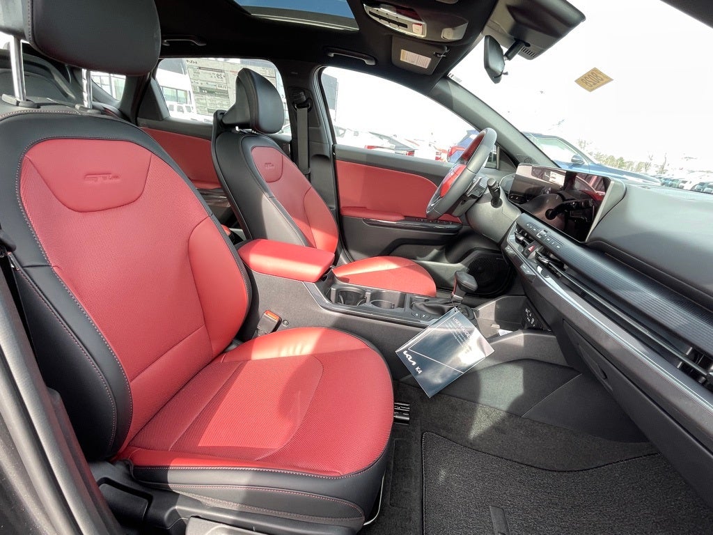 2025 Kia K4 GT-Line Turbo