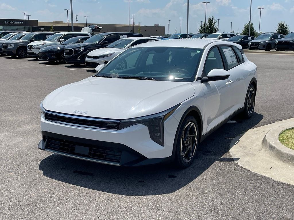 2026 Kia K4 EX