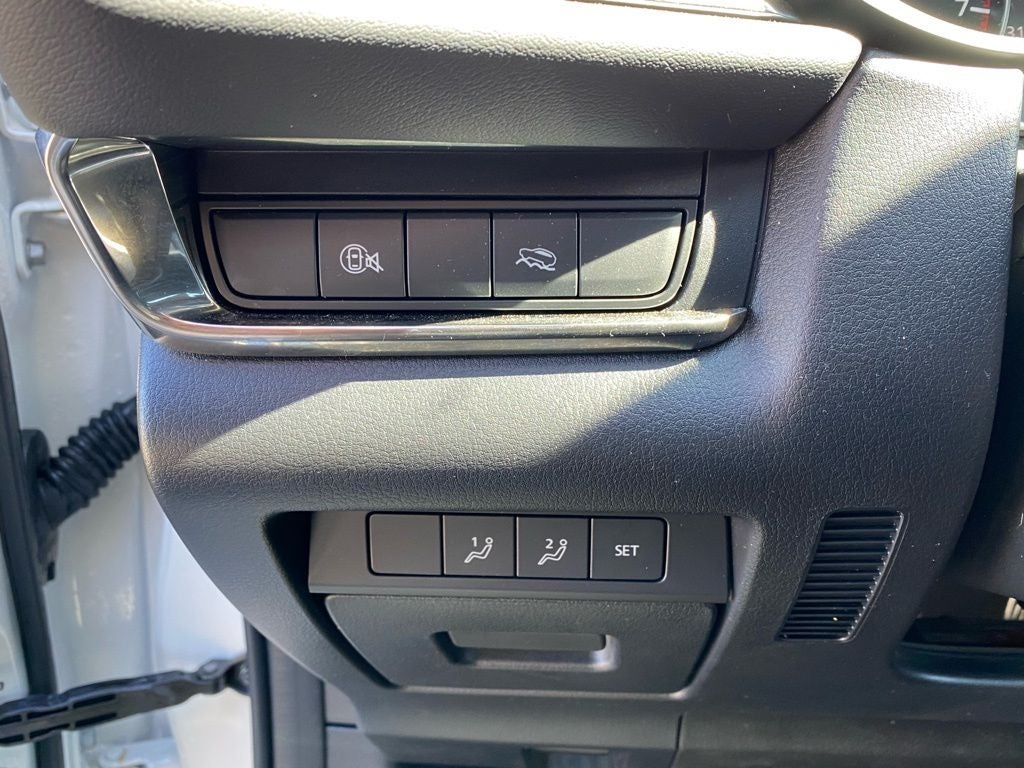 2025 Mazda Mazda CX-30 2.5 S Preferred Package AWD / CLEAN CARFAX / HEATED SEATS