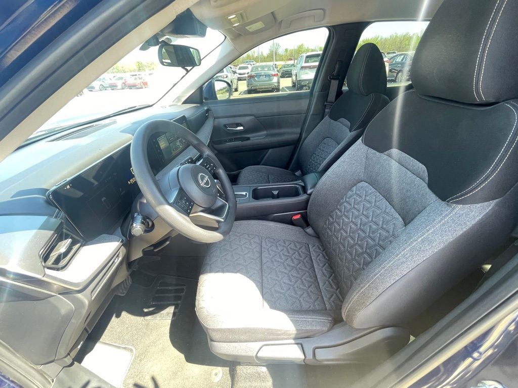 2025 Nissan Kicks SV ONE OWNER