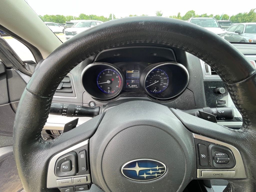 2017 Subaru Outback 2.5i Premium AWD /