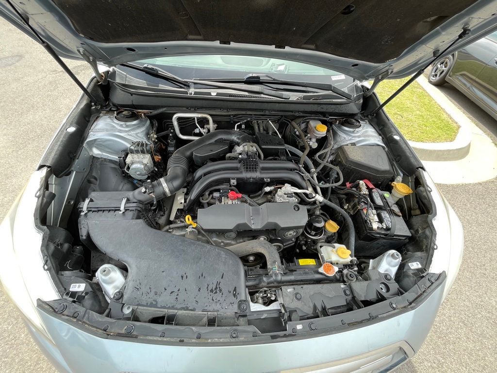 2017 Subaru Outback 2.5i Premium AWD /