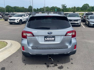 2017 Subaru Outback 2.5i Premium AWD /