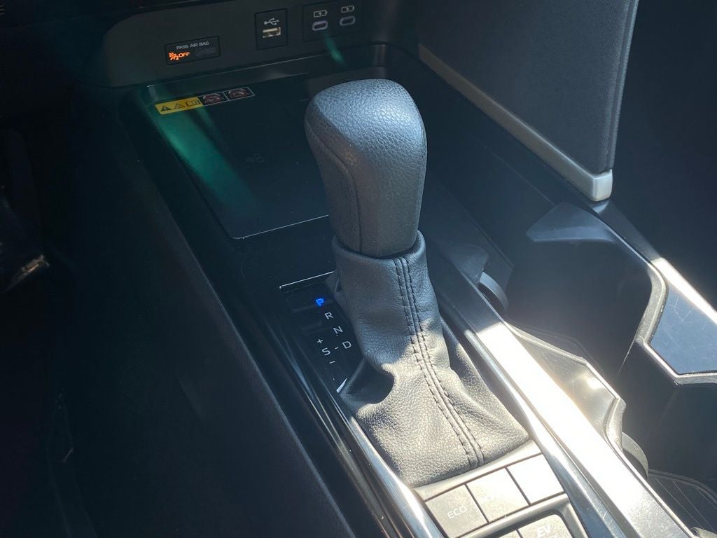 2025 Toyota Camry LE ONE OWNER