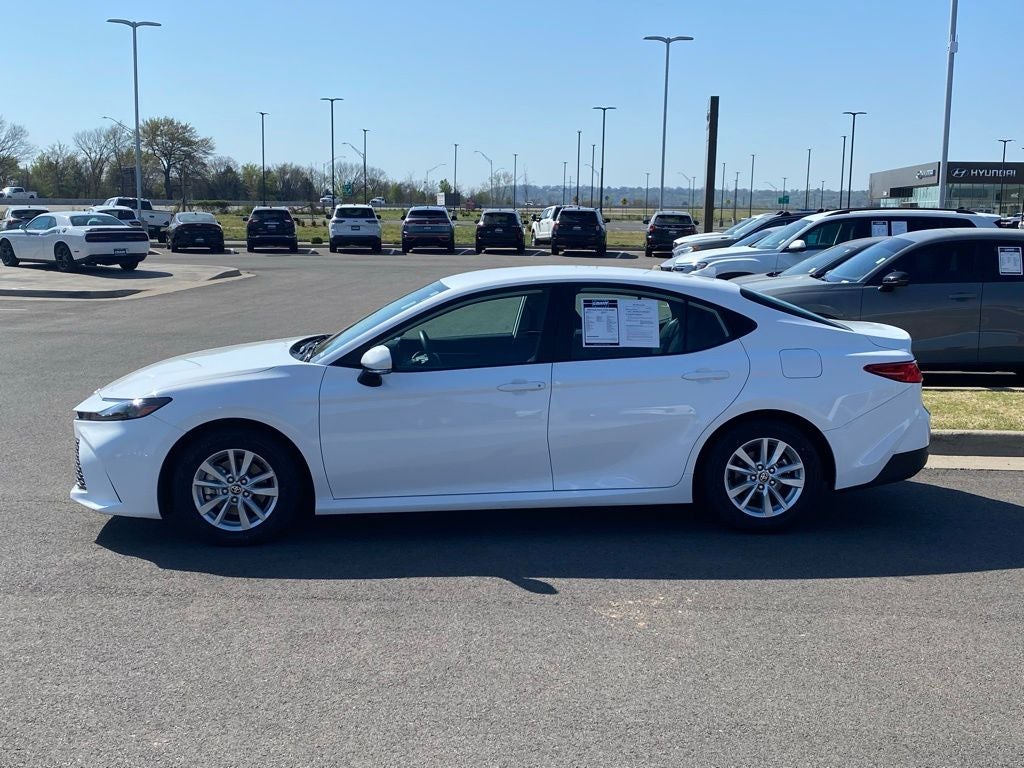 2025 Toyota Camry LE ONE OWNER