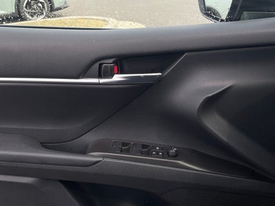 2024 Toyota Camry SE ONE OWNER