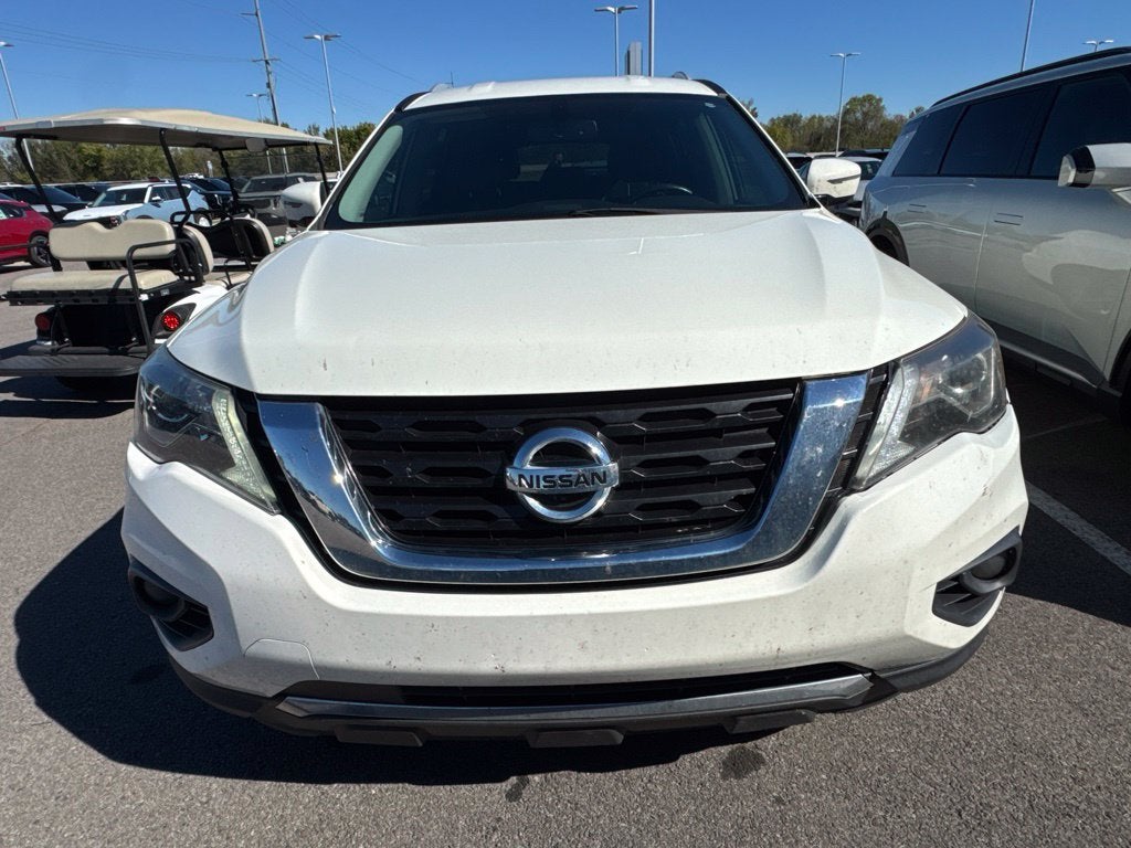 2020 Nissan Pathfinder SL