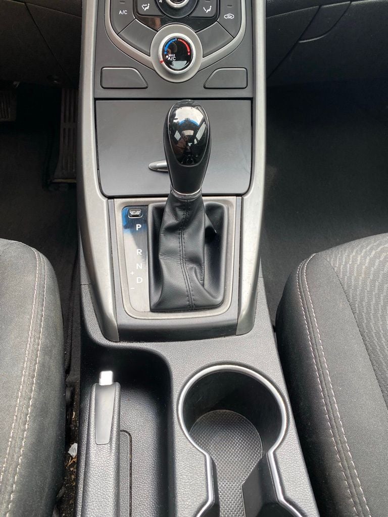 2015 Hyundai Elantra SE SUNROOF / LOW PAYMENT