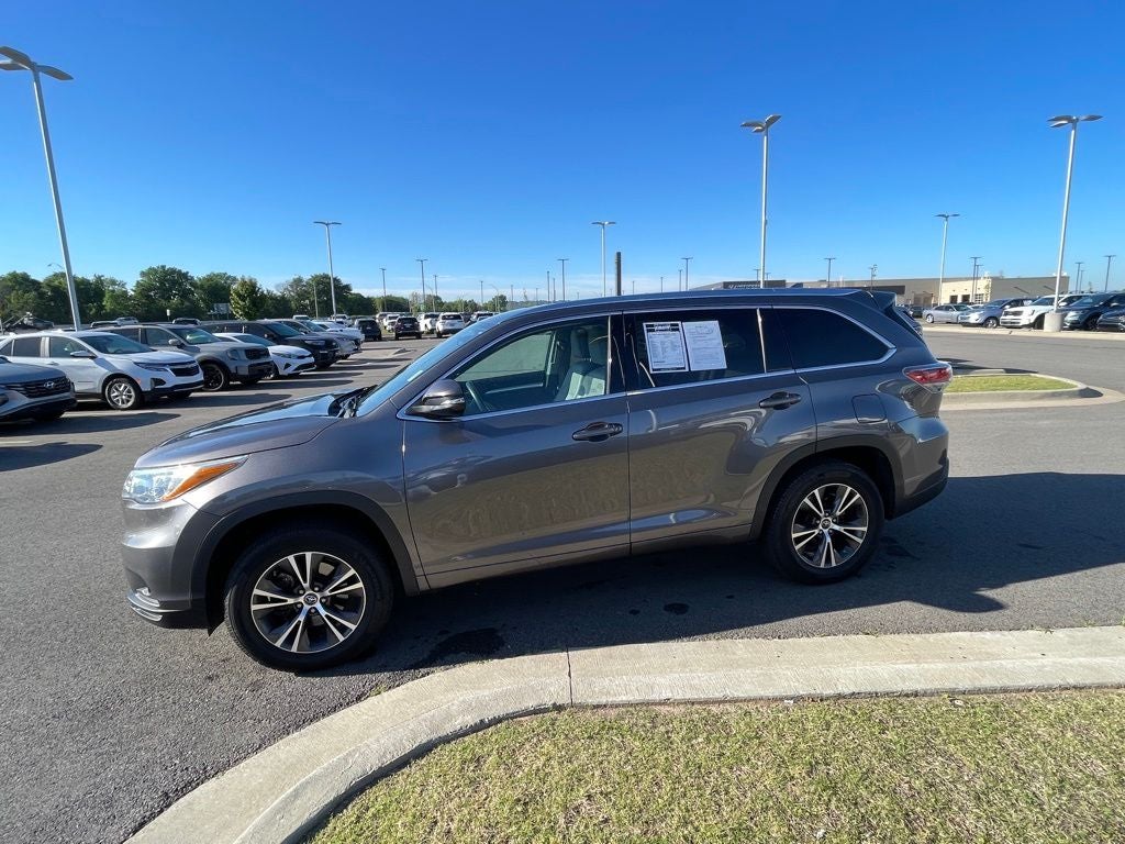 2016 Toyota Highlander XLE V6 HEATED SEATS / NAV