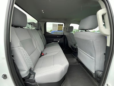 2024 Toyota Tundra SR5 4X4 / ONE OWNER / CLEAN CARFAX