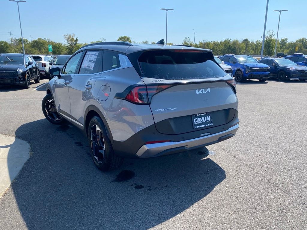 2027 Kia Sportage EX