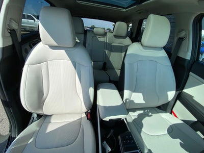 2027 Kia Sportage EX