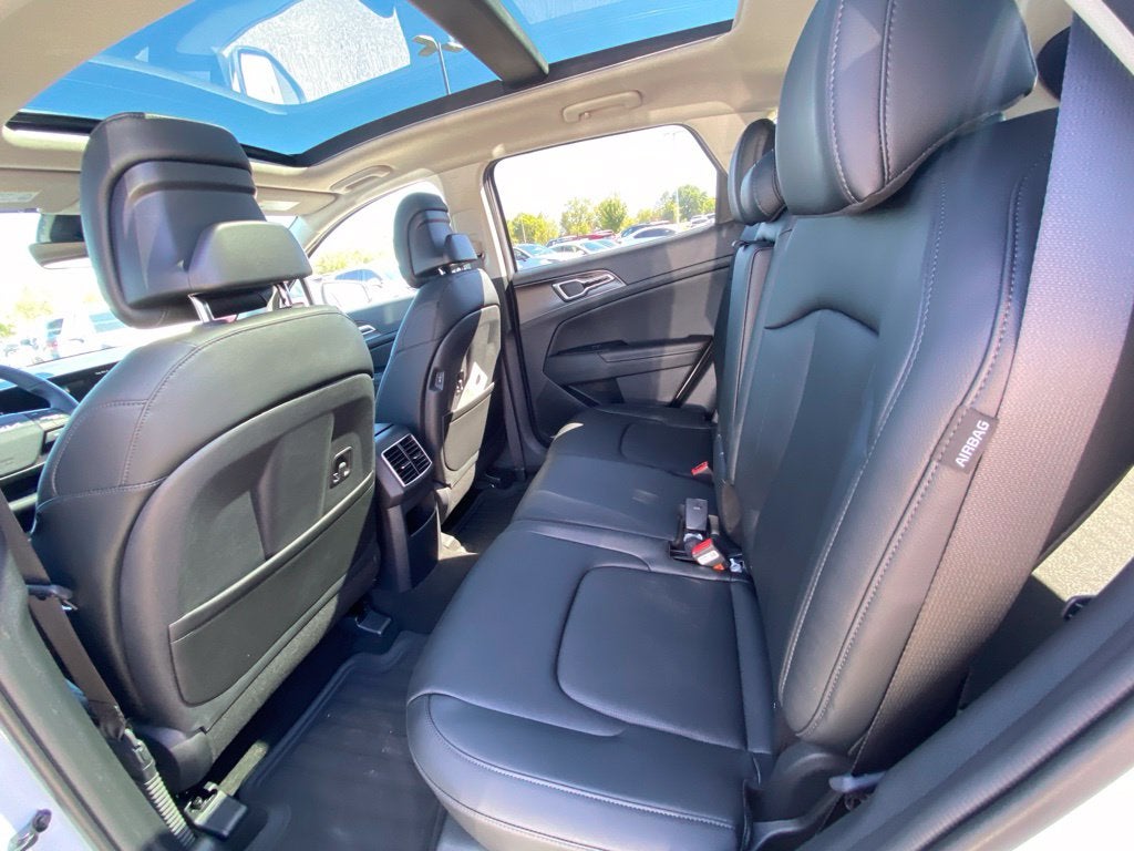 2027 Kia Sportage EX