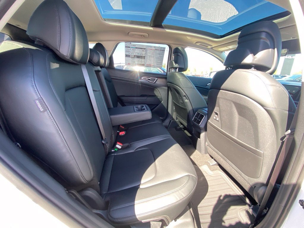 2027 Kia Sportage EX